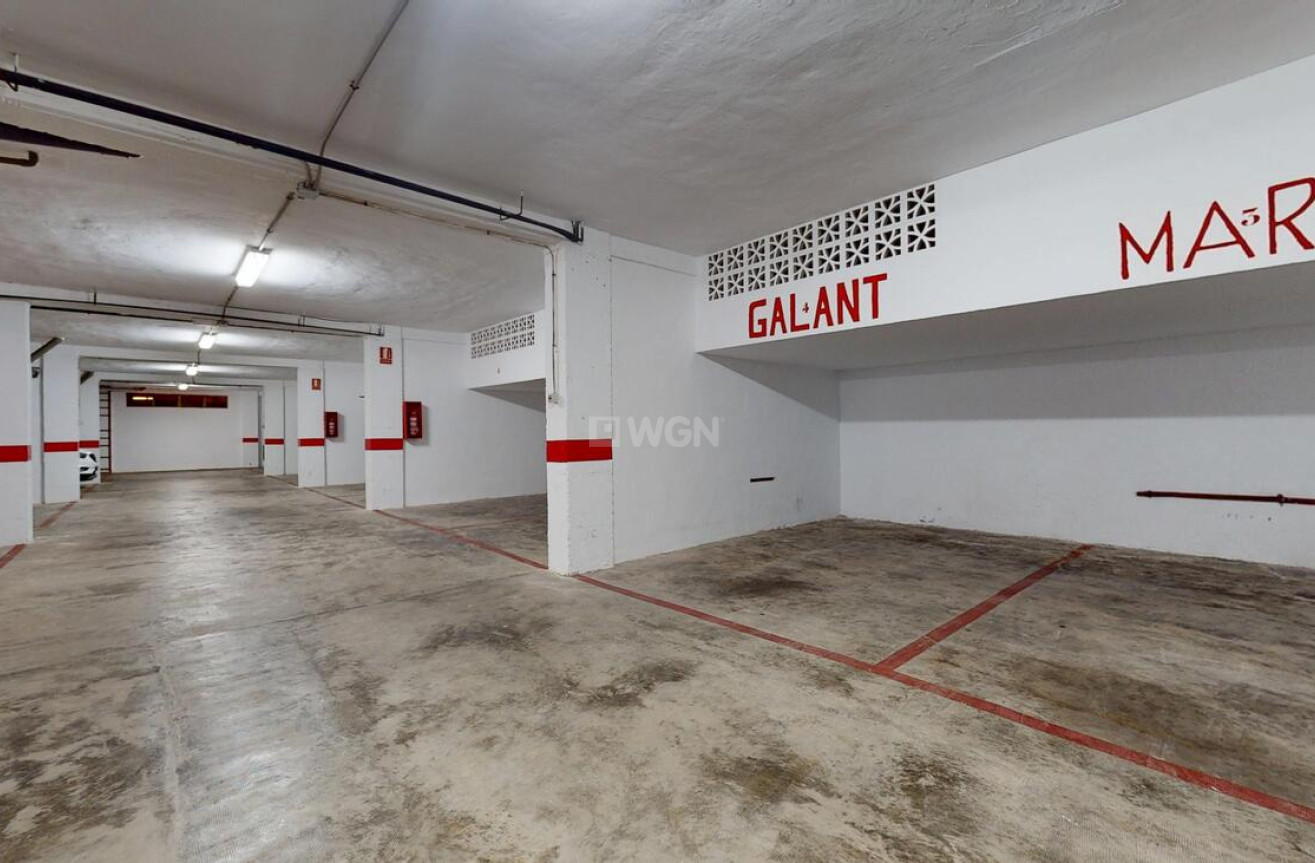 Resale - Apartment / flat - Mil Palmeras - Costa Blanca