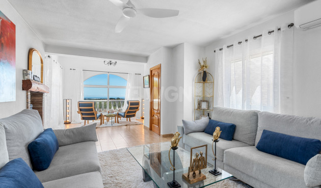 Odsprzedaż - Villa - Pinar de Campoverde - Costa Blanca