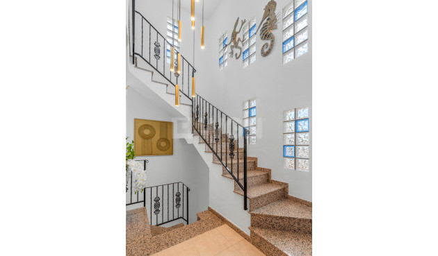 Odsprzedaż - Villa - Pinar de Campoverde - Costa Blanca