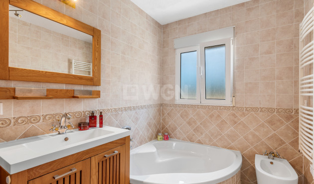 Odsprzedaż - Villa - Pinar de Campoverde - Costa Blanca