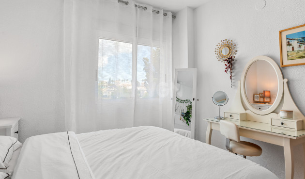 Odsprzedaż - Villa - Pinar de Campoverde - Costa Blanca