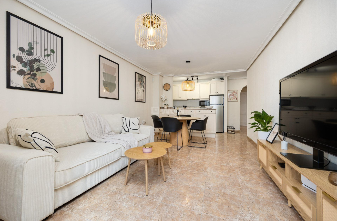 Reventa - Apartamento / piso - Torrevieja - Centro