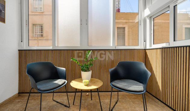 Reventa - Apartamento / piso - Torrevieja - Centro