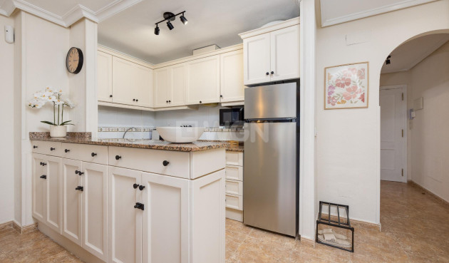 Reventa - Apartamento / piso - Torrevieja - Centro