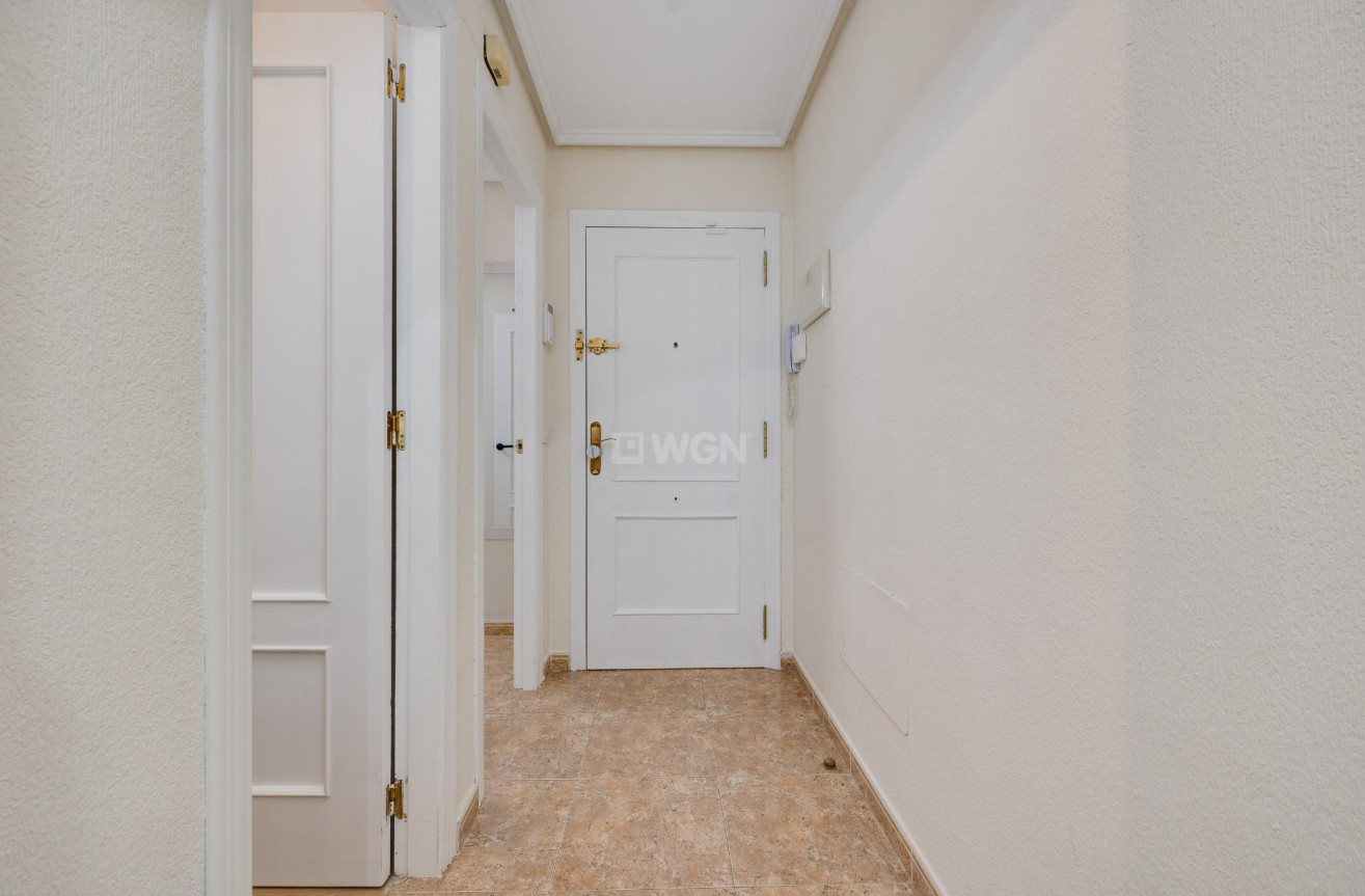 Reventa - Apartamento / piso - Torrevieja - Centro