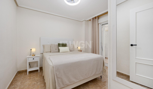 Reventa - Apartamento / piso - Torrevieja - Centro