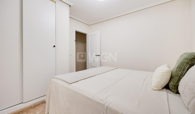 Reventa - Apartamento / piso - Torrevieja - Centro