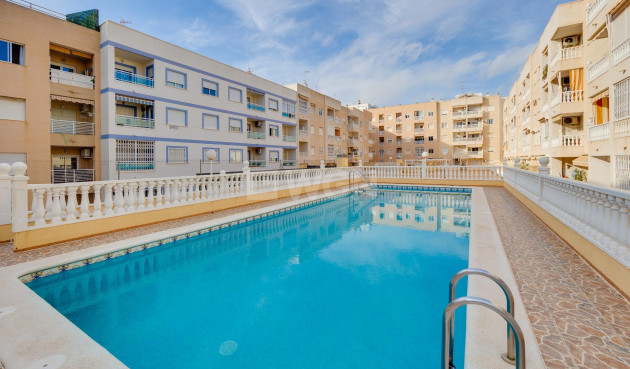 Reventa - Apartamento / piso - Torrevieja - Centro