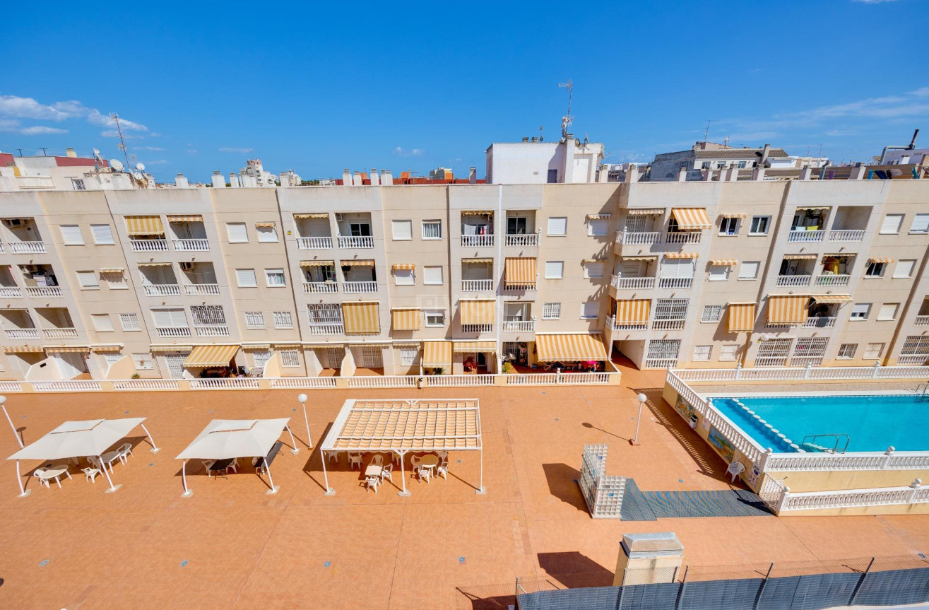 Reventa - Apartamento / piso - Torrevieja - Centro