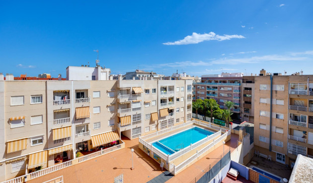 Reventa - Apartamento / piso - Torrevieja - Centro