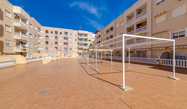 Reventa - Apartamento / piso - Torrevieja - Centro