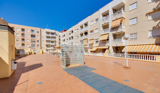 Reventa - Apartamento / piso - Torrevieja - Centro