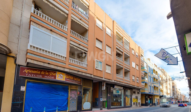 Reventa - Apartamento / piso - Torrevieja - Centro