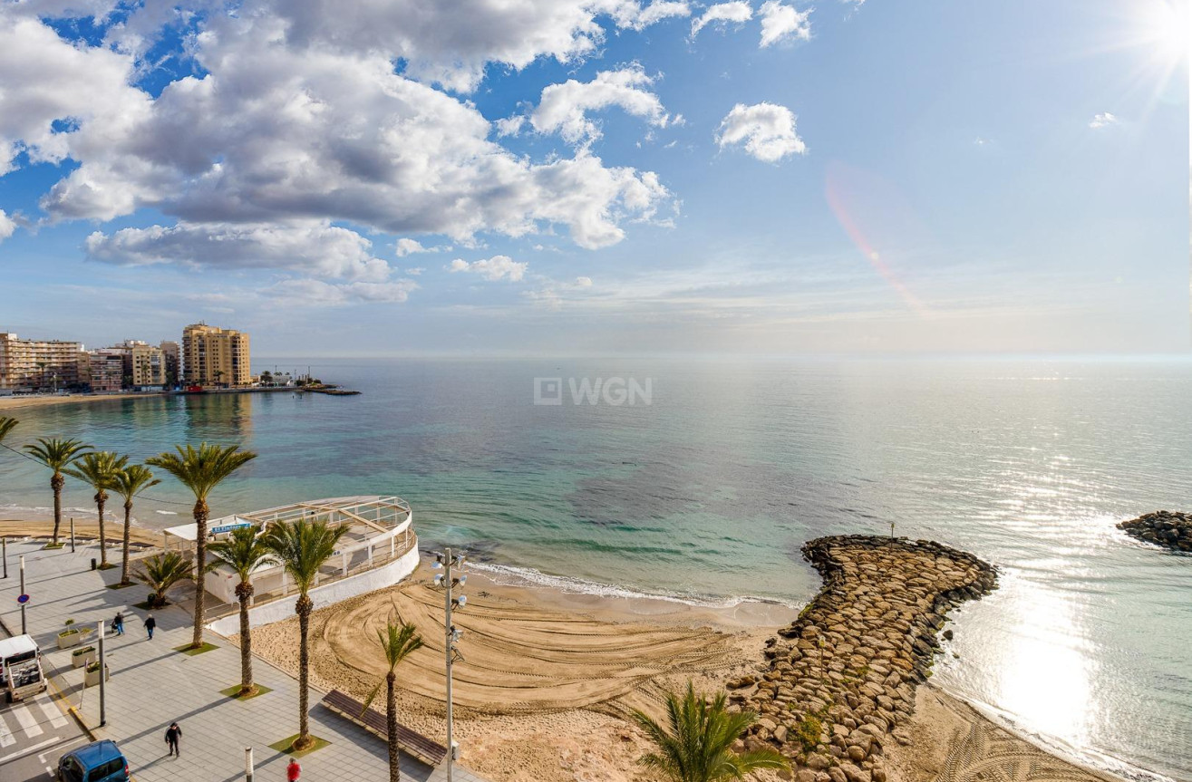 Reventa - Apartamento / piso - Torrevieja - Centro