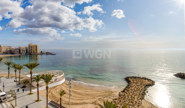 Reventa - Apartamento / piso - Torrevieja - Centro