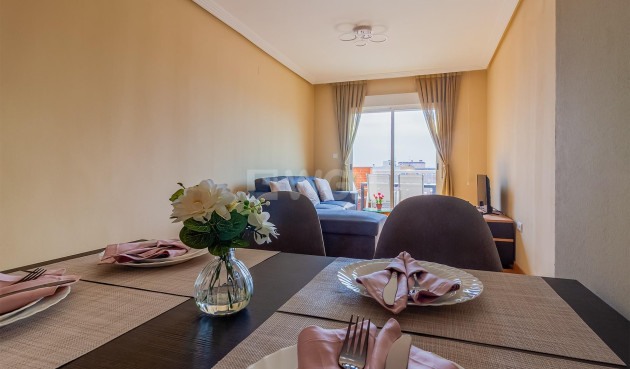 Reventa - Ático - Torrevieja - Puerto Deportivo