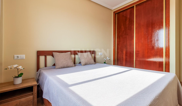 Reventa - Ático - Torrevieja - Puerto Deportivo