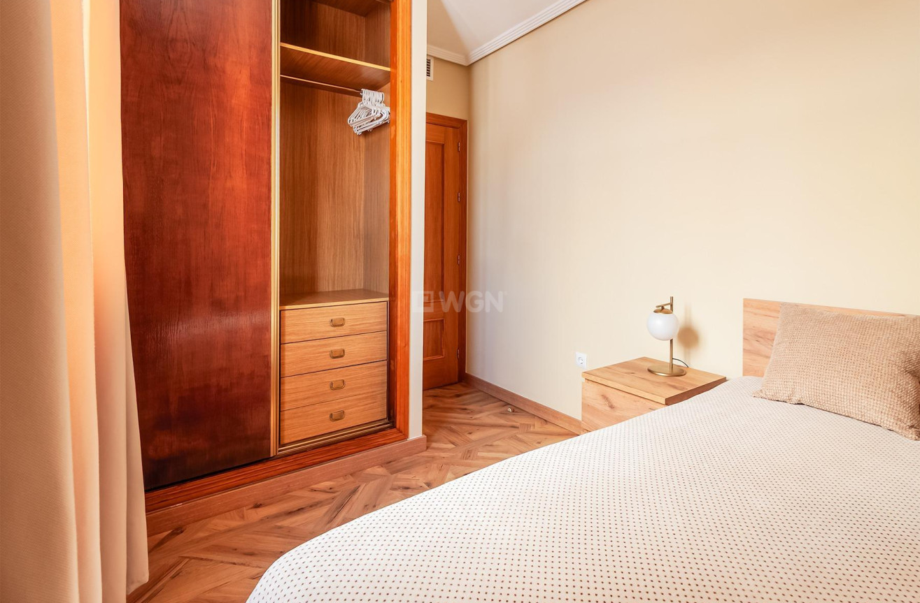 Reventa - Ático - Torrevieja - Puerto Deportivo