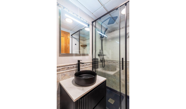 Reventa - Ático - Torrevieja - Puerto Deportivo