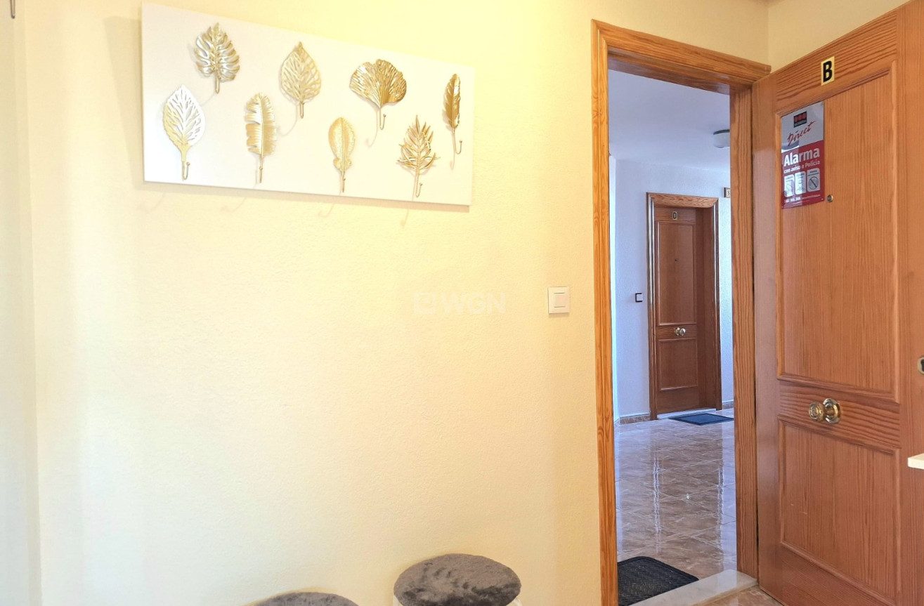 Resale - Apartment / flat - Torrevieja - Costa Blanca