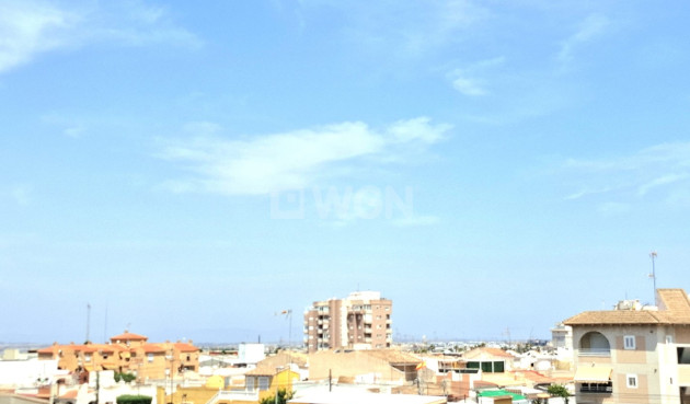 Resale - Apartment / flat - Torrevieja - Costa Blanca