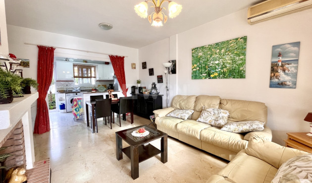 Resale - Apartment / flat - Playa Flamenca - Costa Blanca