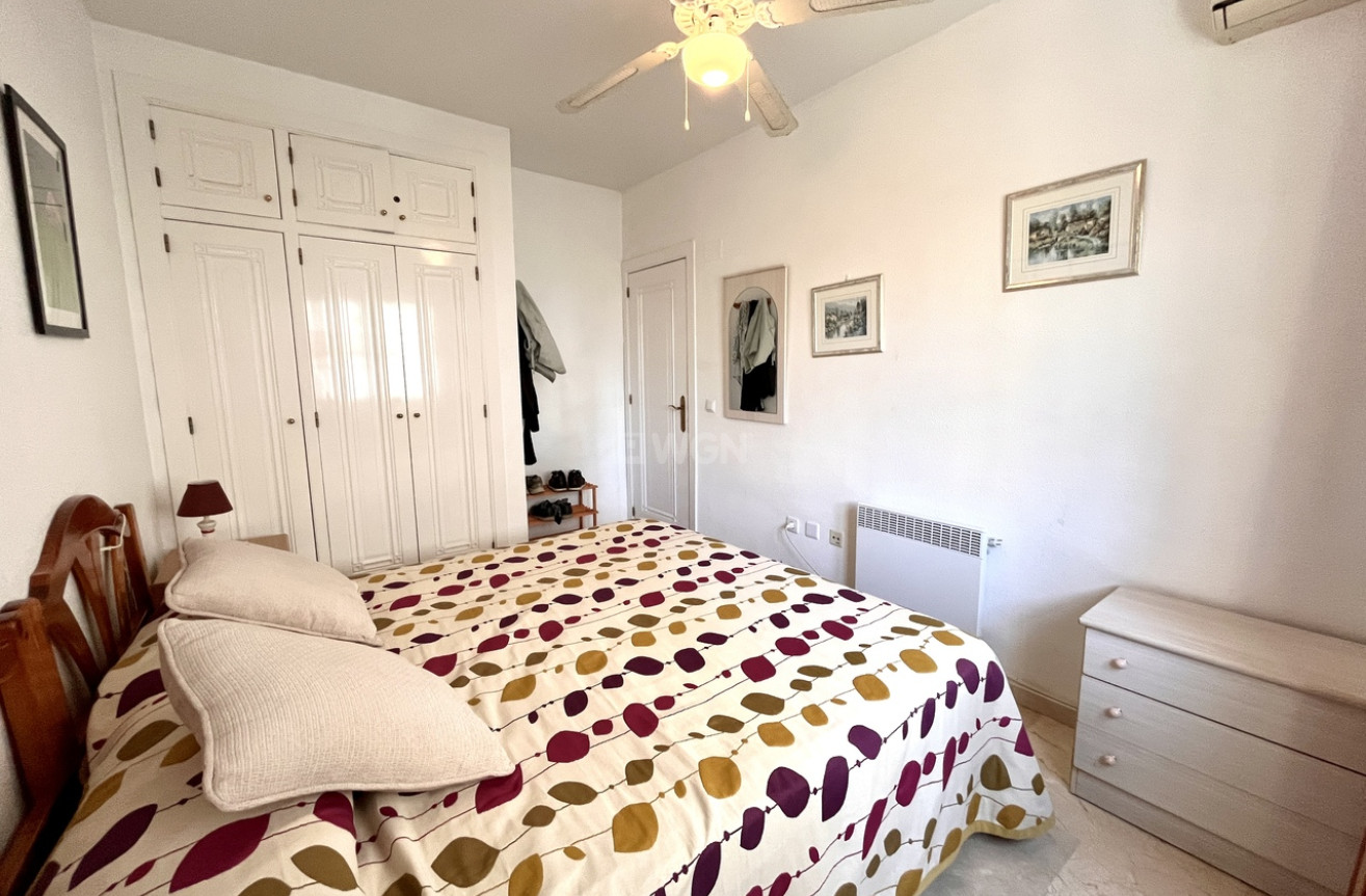 Resale - Apartment / flat - Playa Flamenca - Costa Blanca