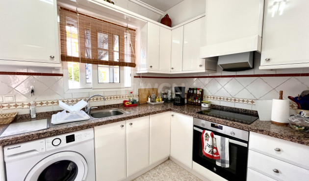 Resale - Apartment / flat - Playa Flamenca - Costa Blanca