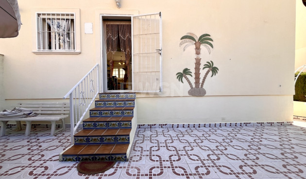 Resale - Apartment / flat - Playa Flamenca - Costa Blanca