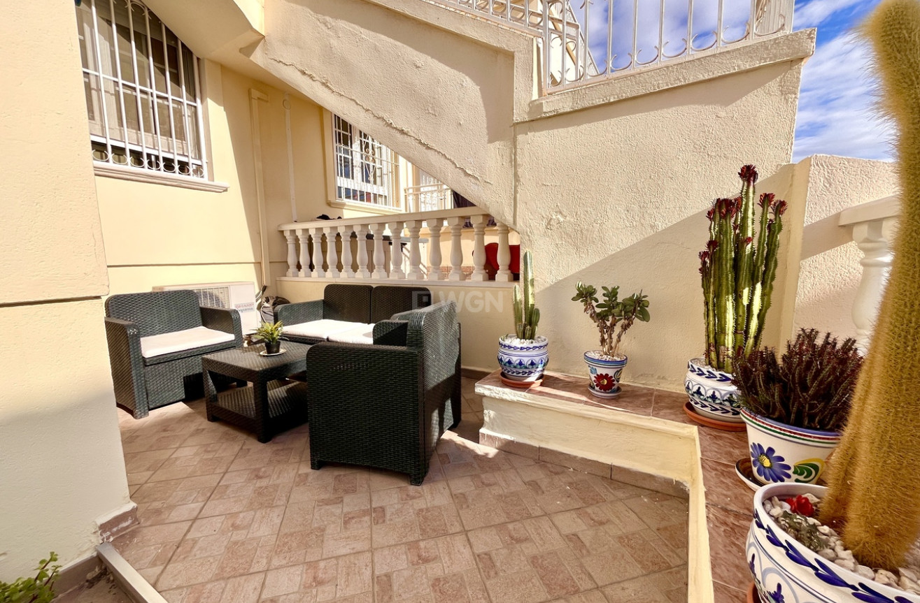 Resale - Apartment / flat - Playa Flamenca - Costa Blanca