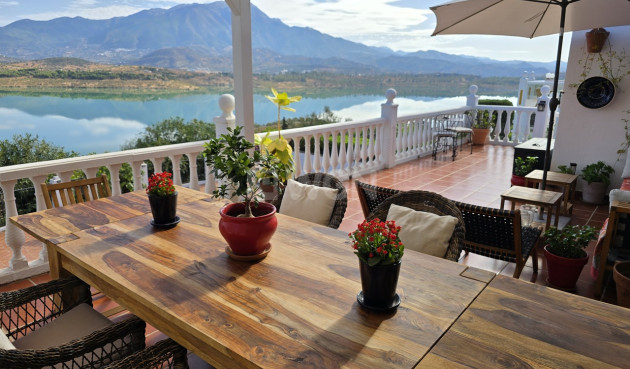 Odsprzedaż - Villa - Los Romanes - Inland