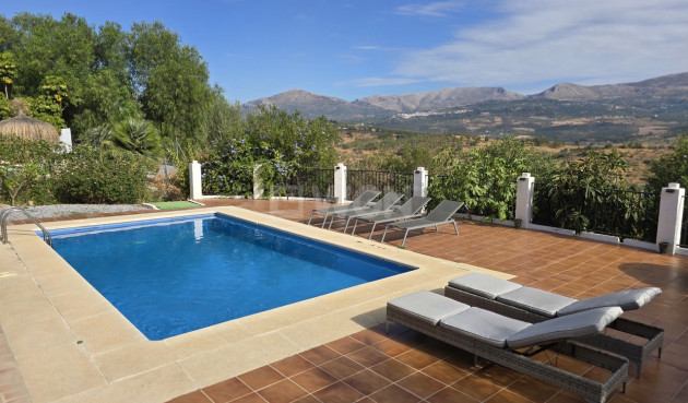 Odsprzedaż - Villa - Los Romanes - Inland