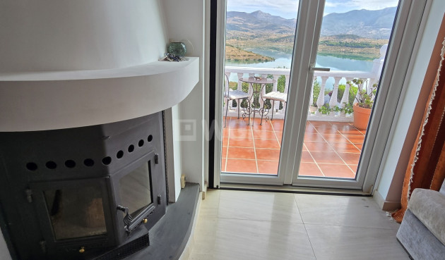 Odsprzedaż - Villa - Los Romanes - Inland