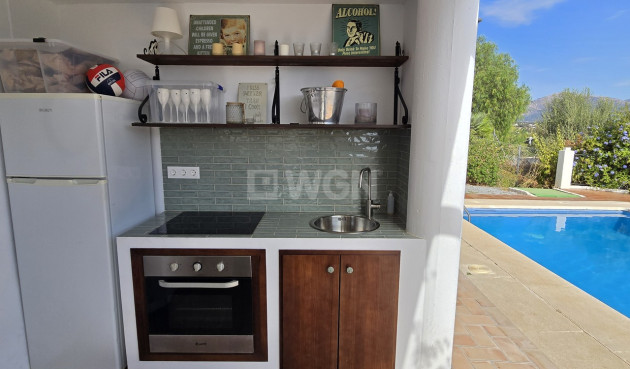 Odsprzedaż - Villa - Los Romanes - Inland