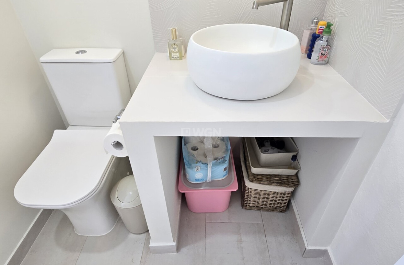 Odsprzedaż - Villa - Los Romanes - Inland