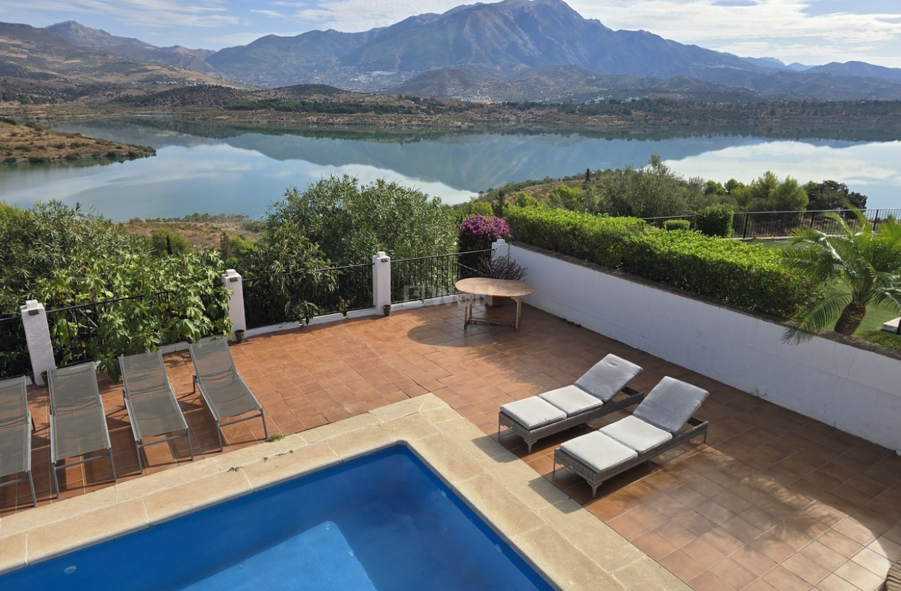 Odsprzedaż - Villa - Los Romanes - Inland