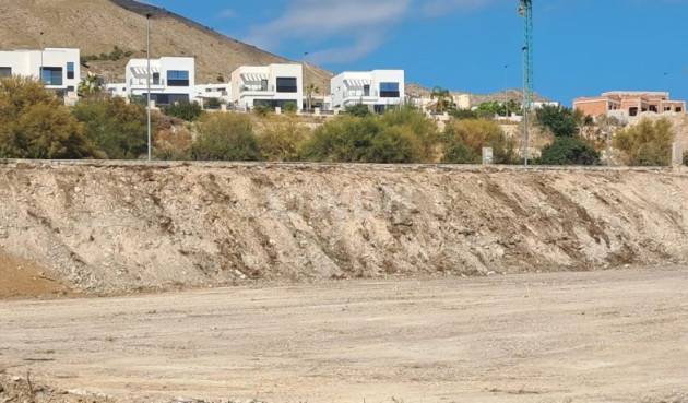 Resale - Plot / Land - Finestrat - Costa Blanca