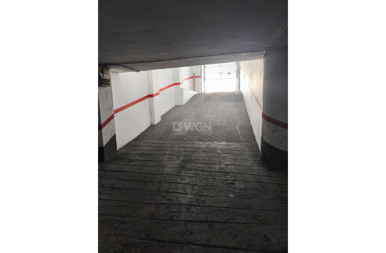 Reventa - Parking - Torrevieja - Playa de los Locos