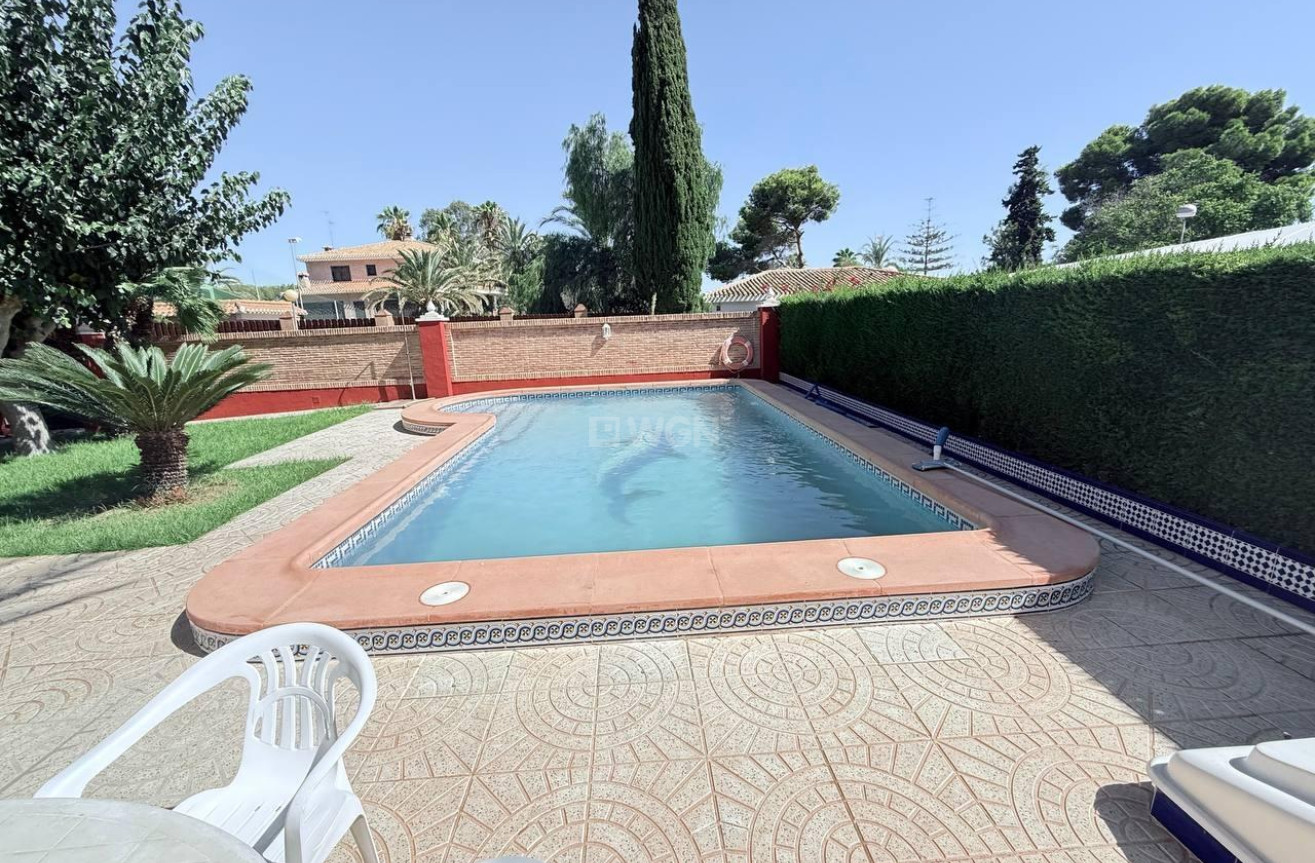 Reventa - Villa - Campoamor