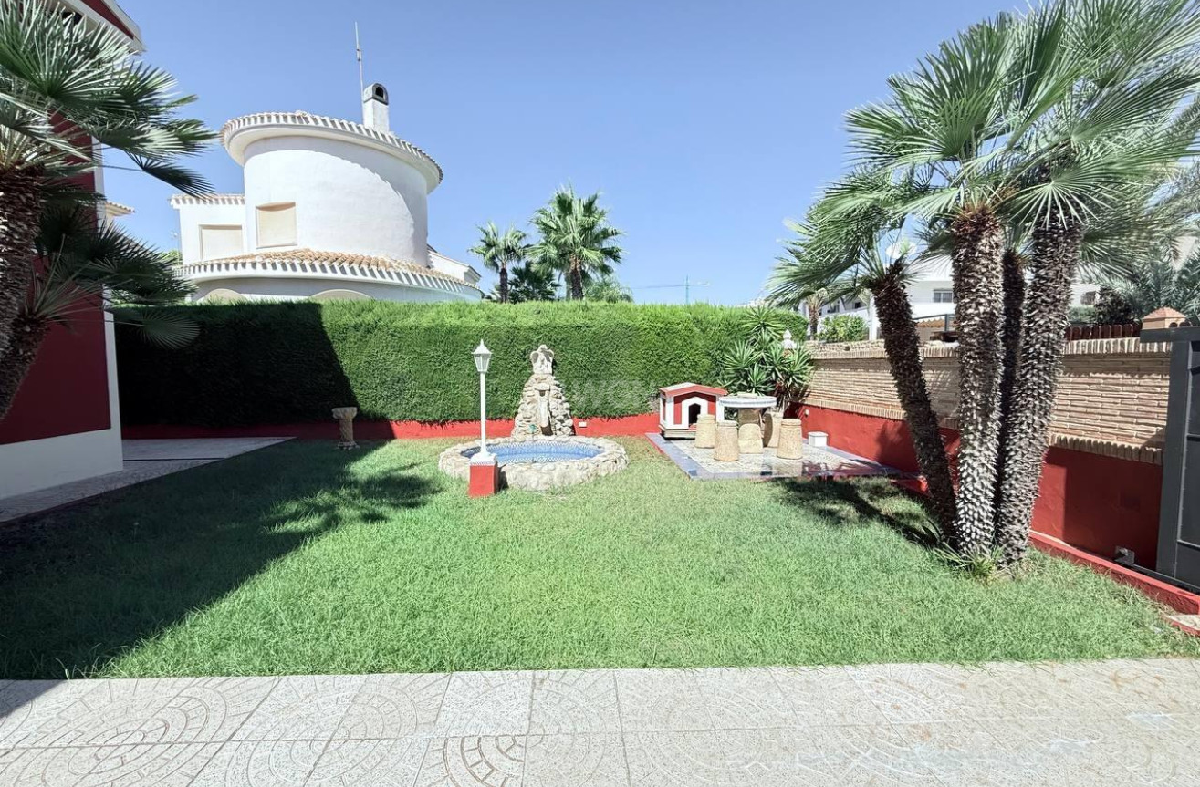 Reventa - Villa - Campoamor