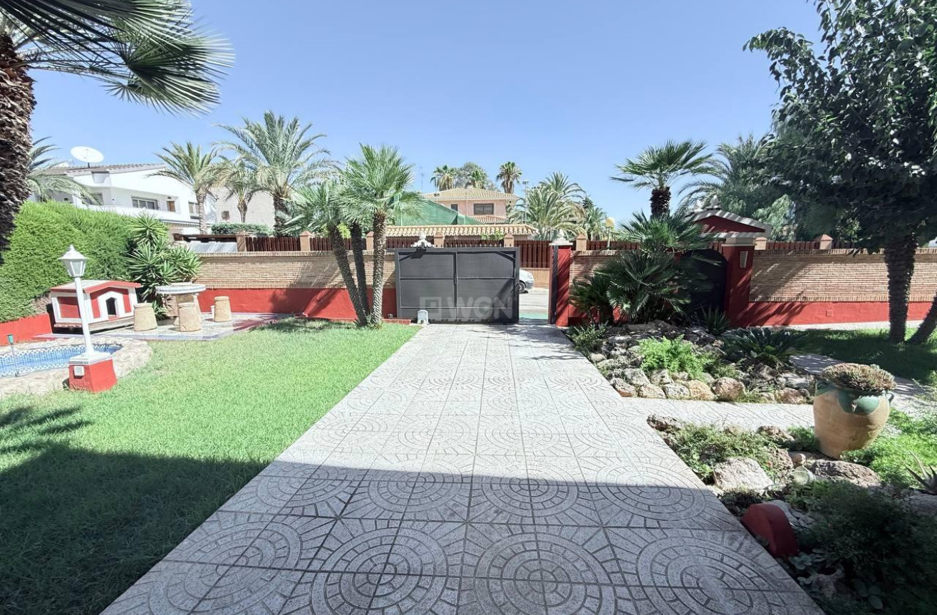 Reventa - Villa - Campoamor