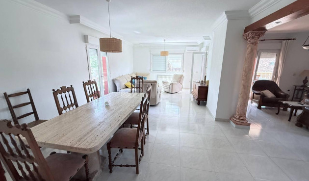 Reventa - Villa - Campoamor