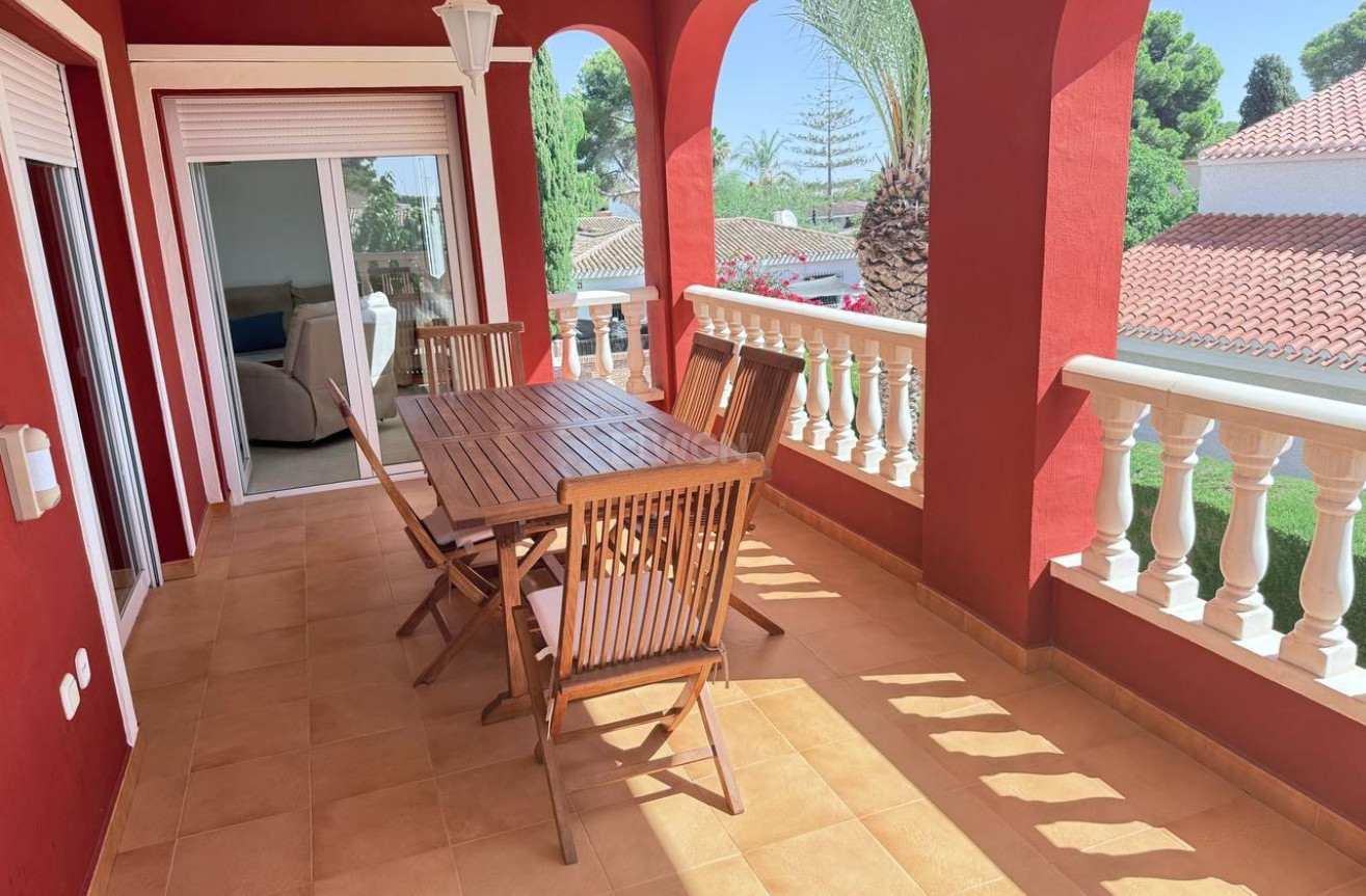 Reventa - Villa - Campoamor