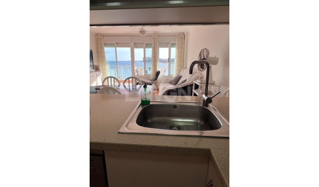 Resale - Apartment / flat - Torrevieja - Playa de los Locos