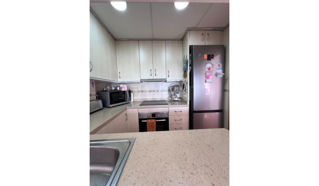 Resale - Apartment / flat - Torrevieja - Playa de los Locos
