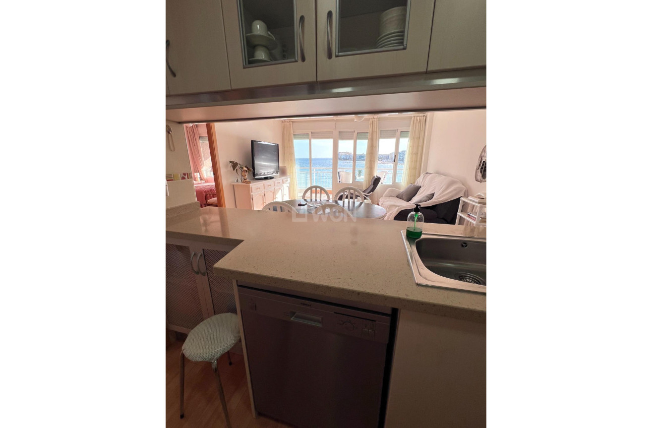Resale - Apartment / flat - Torrevieja - Playa de los Locos