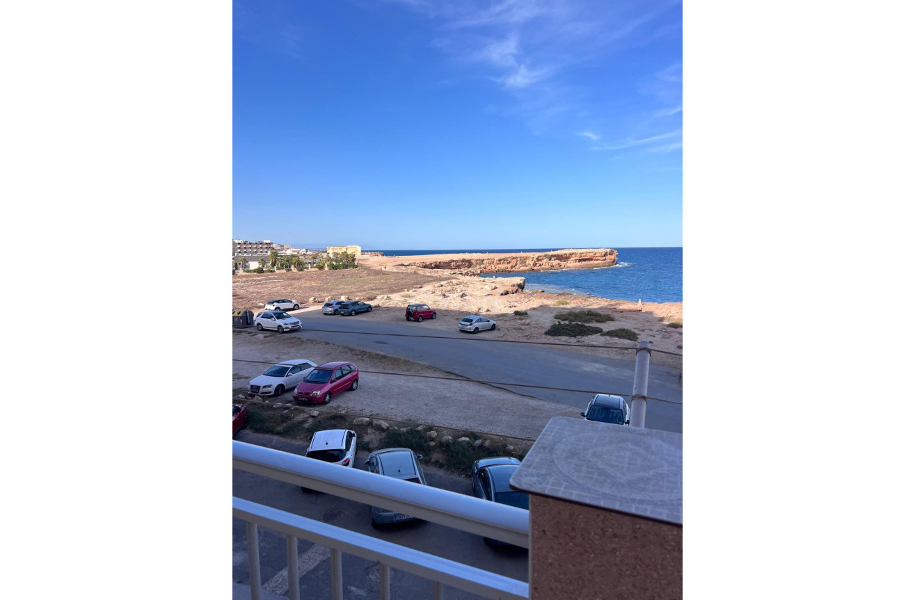 Resale - Apartment / flat - Torrevieja - Playa de los Locos