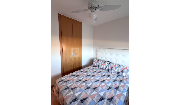 Resale - Apartment / flat - Torrevieja - Playa de los Locos