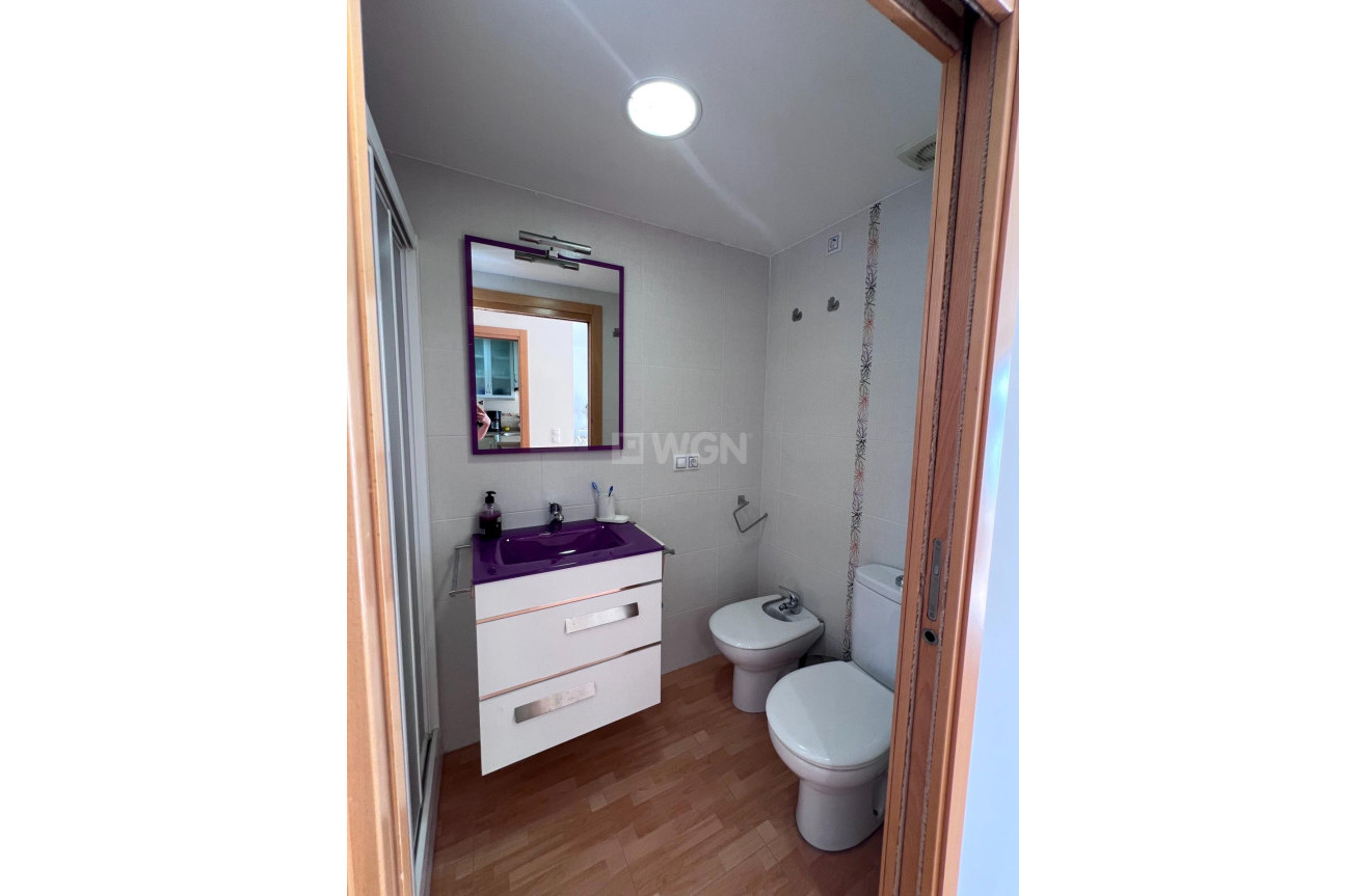 Resale - Apartment / flat - Torrevieja - Playa de los Locos