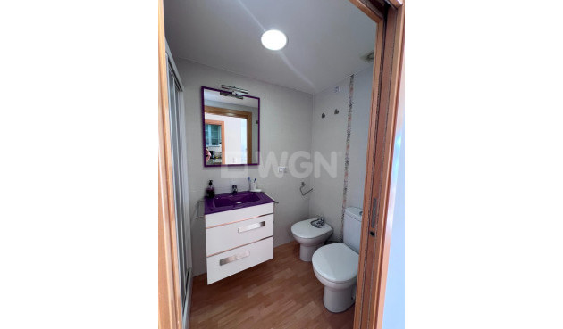 Resale - Apartment / flat - Torrevieja - Playa de los Locos